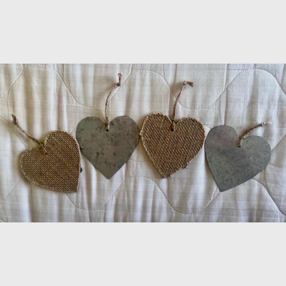 NWT Art Minds Decorative Hearts Hanging Set 4 Arts Crafts/ Ornament Burlap Metal